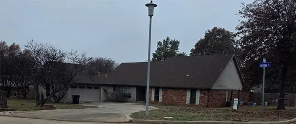 14 Janeway Place Corner, Shawnee, OK 74804