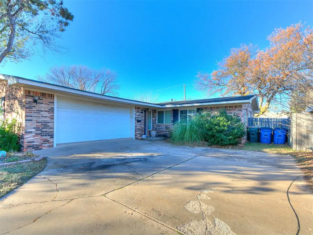 2733 Manchester Drive, Oklahoma City, OK 73120 - Image #1