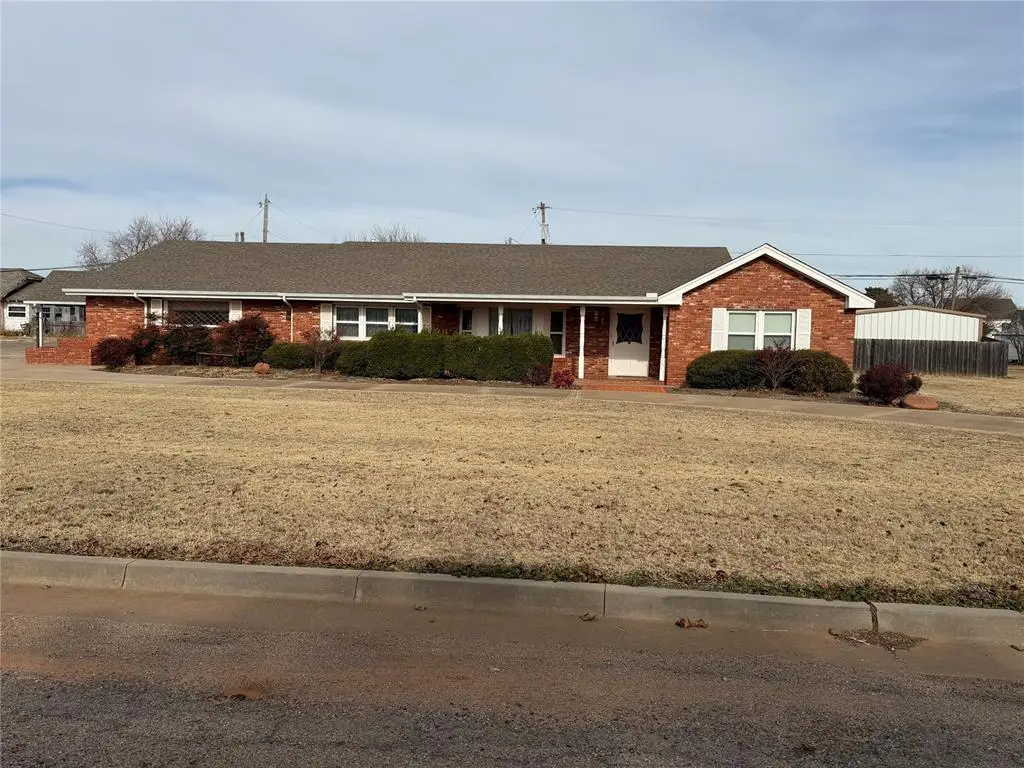 705 E Whitmer, Sentinel, OK 73664 - Image #1