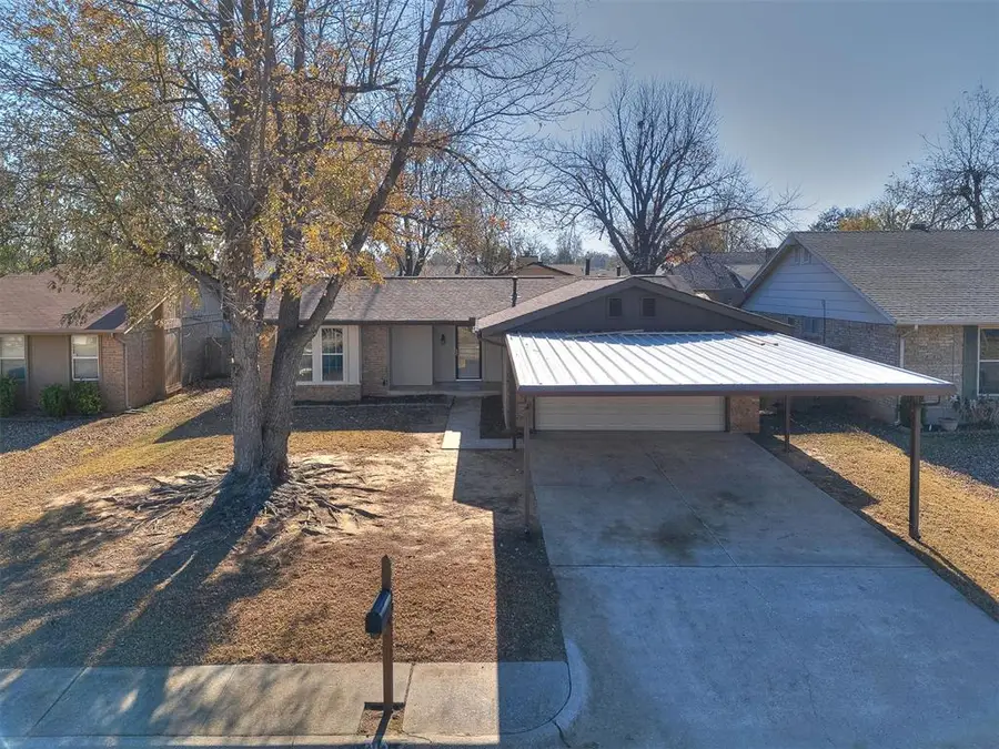 212 Cherokee Drive, Yukon, OK 73099 - Image #2