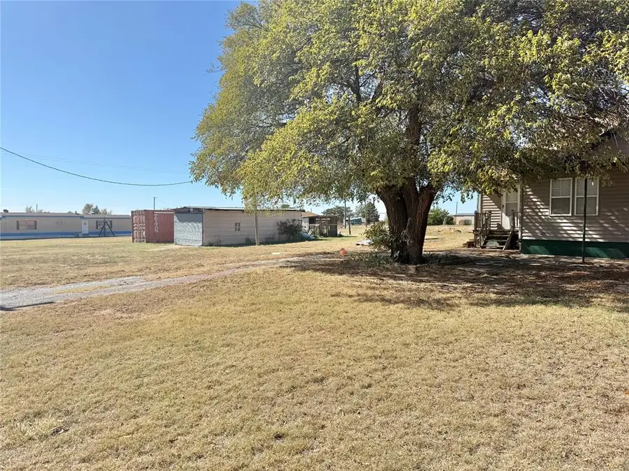 509 Cottage Grove Street, Granite, OK 73547 - Image #2