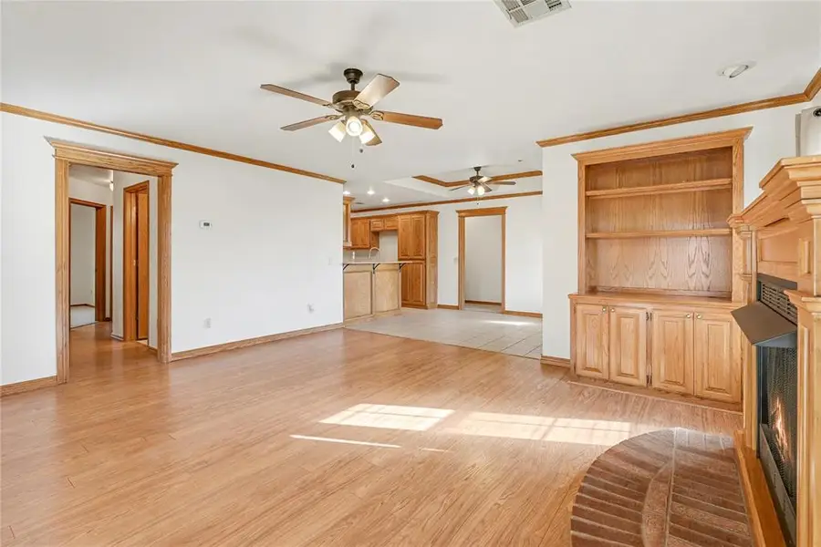 4 Willow Creek Drive, Tuttle, OK 73089 - Image #2