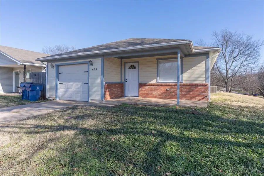 624 S Ash Street, Guthrie, OK 73044 - Image #2