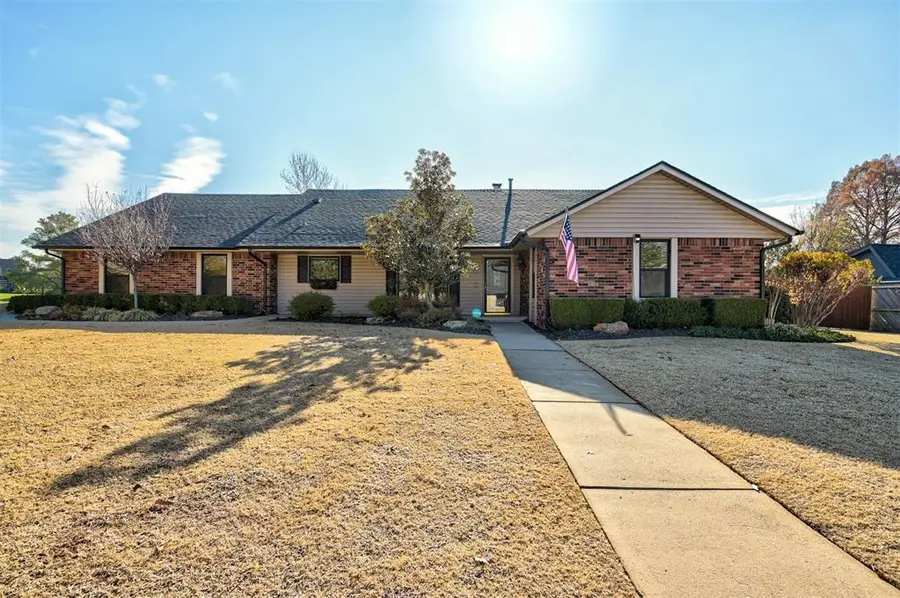 800 Gleneagles Drive, Edmond, OK 73013 - Image #2