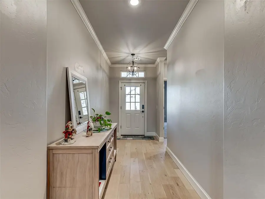 16312 Monarch Ridge Boulevard, Edmond, OK 73013 - Image #3