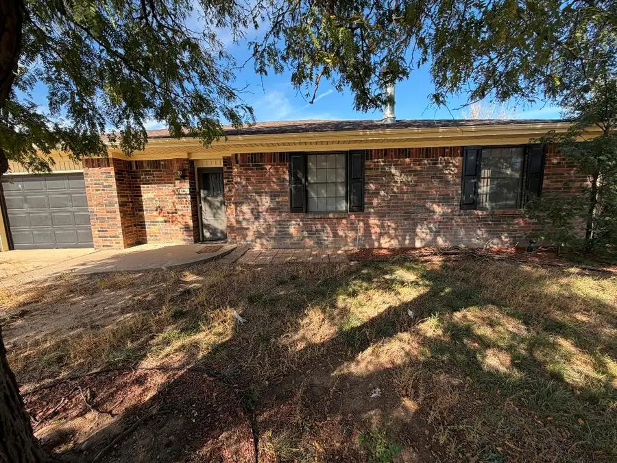 2106 N Beaver Street, Guymon, OK 73942 - Image #2