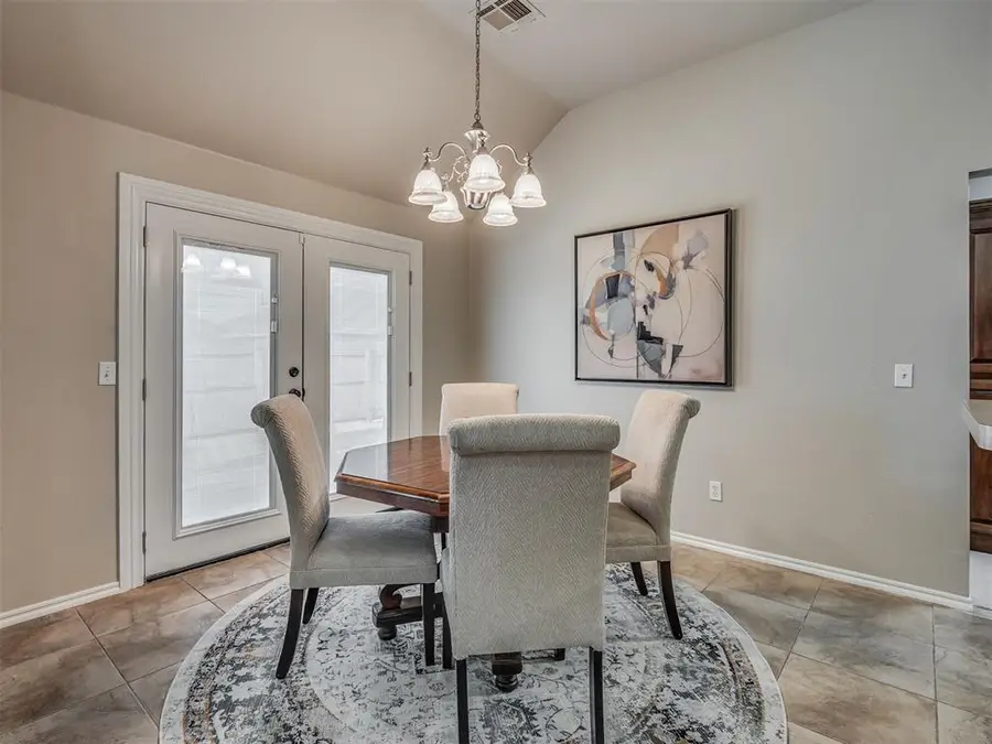 3701 Kensington Drive, Moore, OK 73160 - Image #3