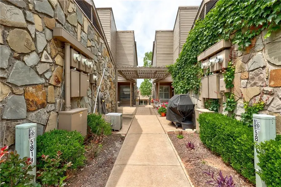 6000 N Pennsylvania Avenue #46, Oklahoma City, OK 73112 - Image #2