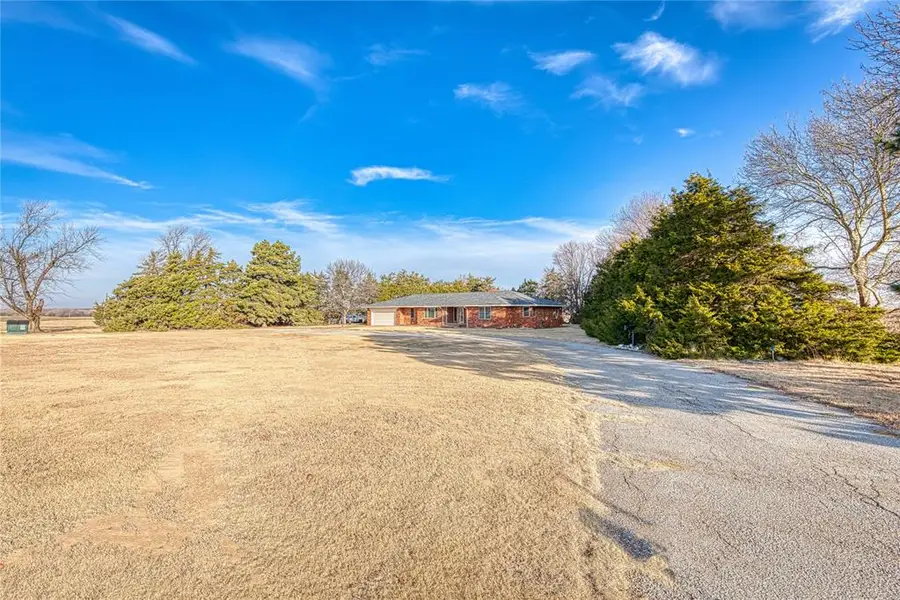 46864 Us Highway 270 Highway, Mutual, OK 73853 - Image #3