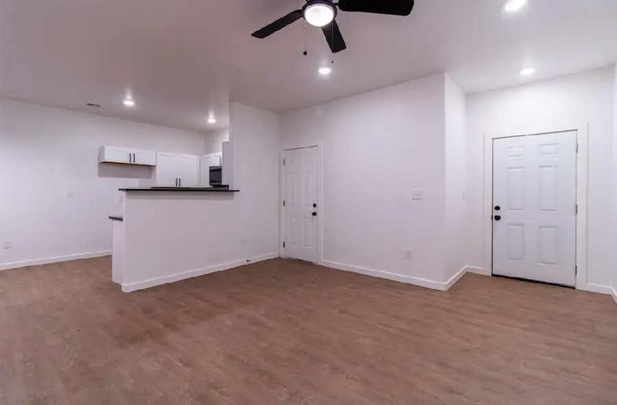 8800 N Shartel Avenue #A & B, Oklahoma City, OK 73114 - Image #3