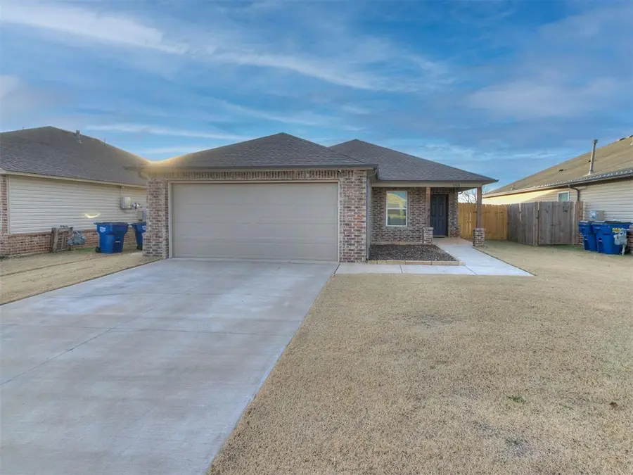 1608 Chuck Wagon Drive, El Reno, OK 73036 - Image #2
