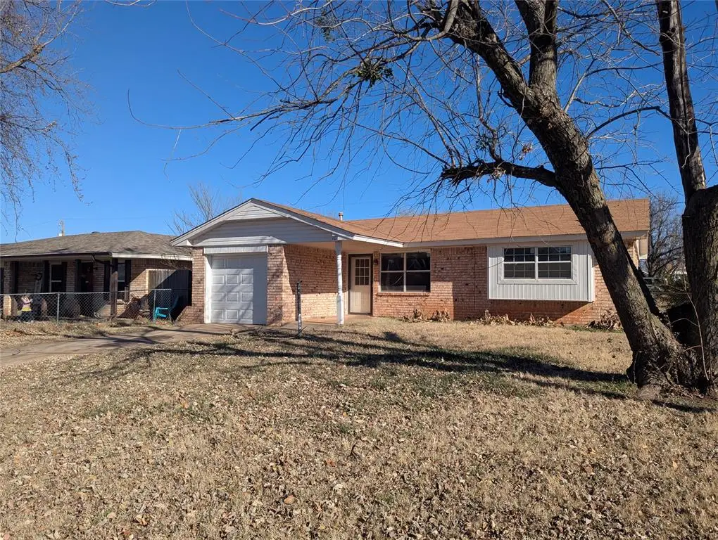 516 S Brookview Lane, Mustang, OK 73064 - Image #1
