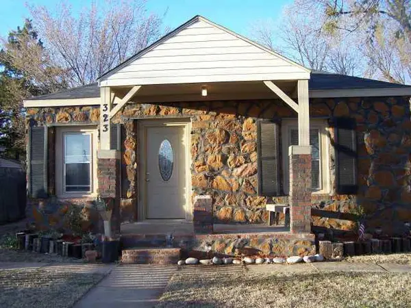 323 W 2nd Street, Edmond, OK 73003