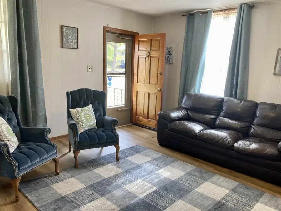 536 N Beard Avenue, Shawnee, OK 74801 - Image #2