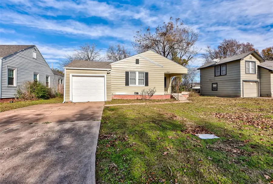 207 W Ercoupe Drive, Oklahoma City, OK 73110 - #2