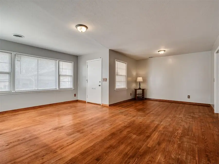 4401 NW 16th Place, Oklahoma City, OK 73107 - Image #3