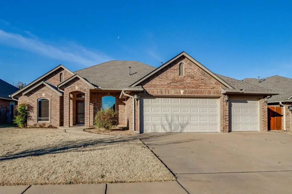 11421 N Stansbury Place, Oklahoma City, OK 73162 - Image #1
