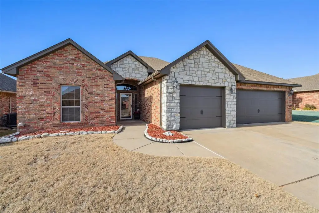 3916 Presidio Drive, Norman, OK 73072 - Image #1