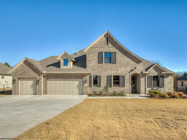 8108 Goldfinch Drive, Guthrie, OK 73044
