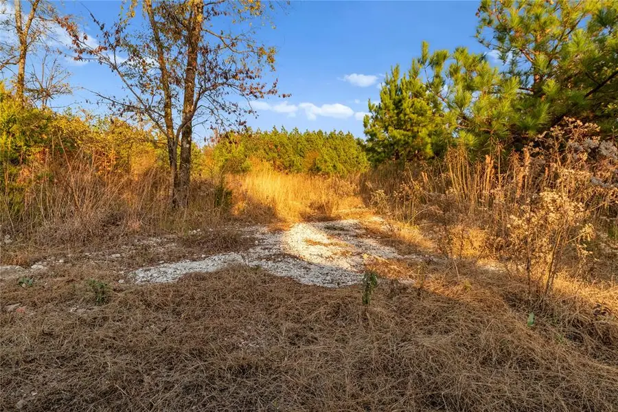 40 Mystic Gypsy Lane, Broken Bow, OK 74728 - Image #2