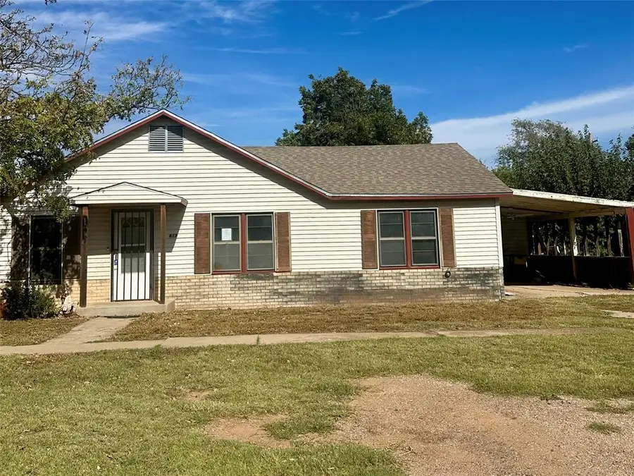 417 W Liveoak Street, Altus, OK 73521 - Image #2