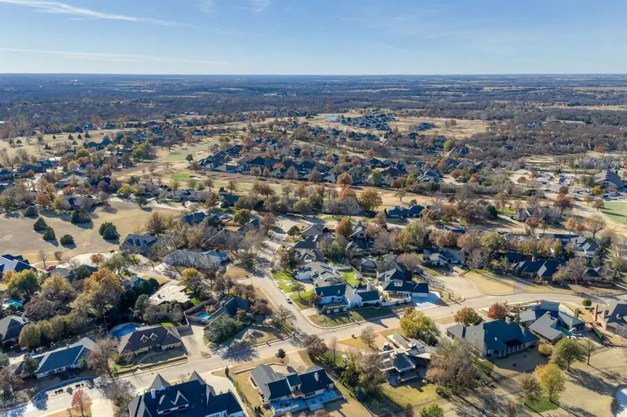 1200 Oak Tree Drive, Edmond, OK 73025 - Image #2