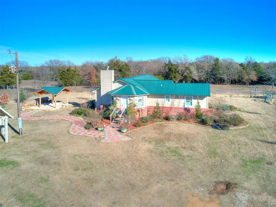 45206 Fairview Road, Tecumseh, OK 74873 - Image #2
