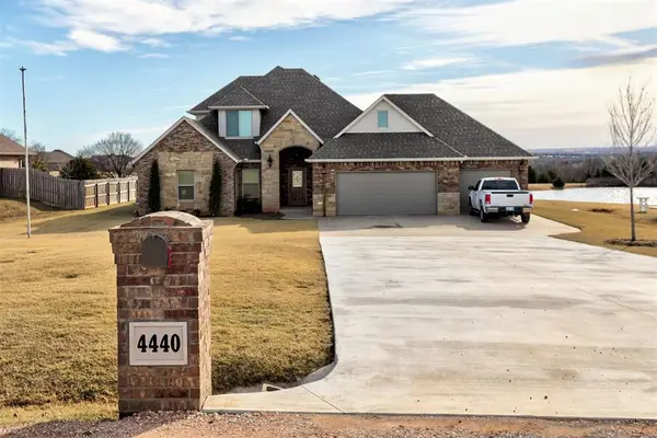 4440 Whitetail Drive, Guthrie, OK 73044