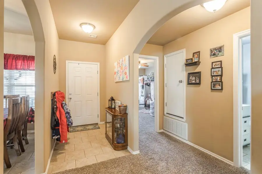 11520 SW 25th Street, Yukon, OK 73099 - Image #3