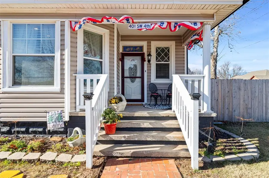 401 SW 4th Street, Tuttle, OK 73089 - Image #2