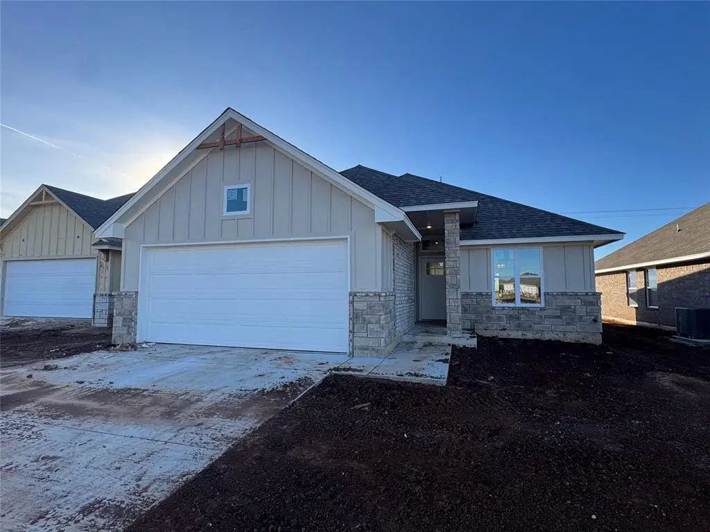 14009 Giverny Avenue, Yukon, OK 73099 - Image #1