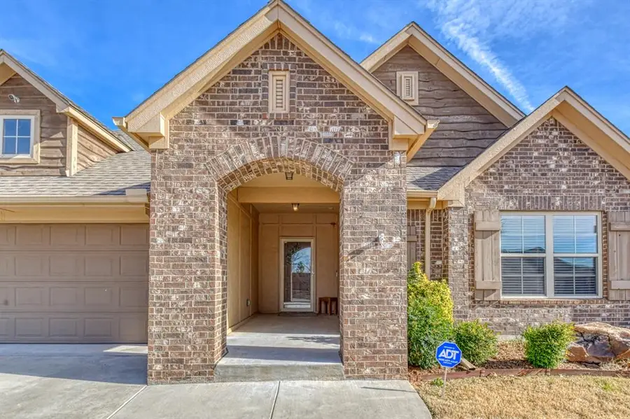 16016 Tall Grass Drive, Oklahoma City, OK 73170 - Image #3