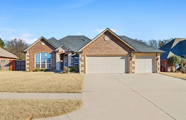 448 Highgrove Drive, Blanchard, OK 73010