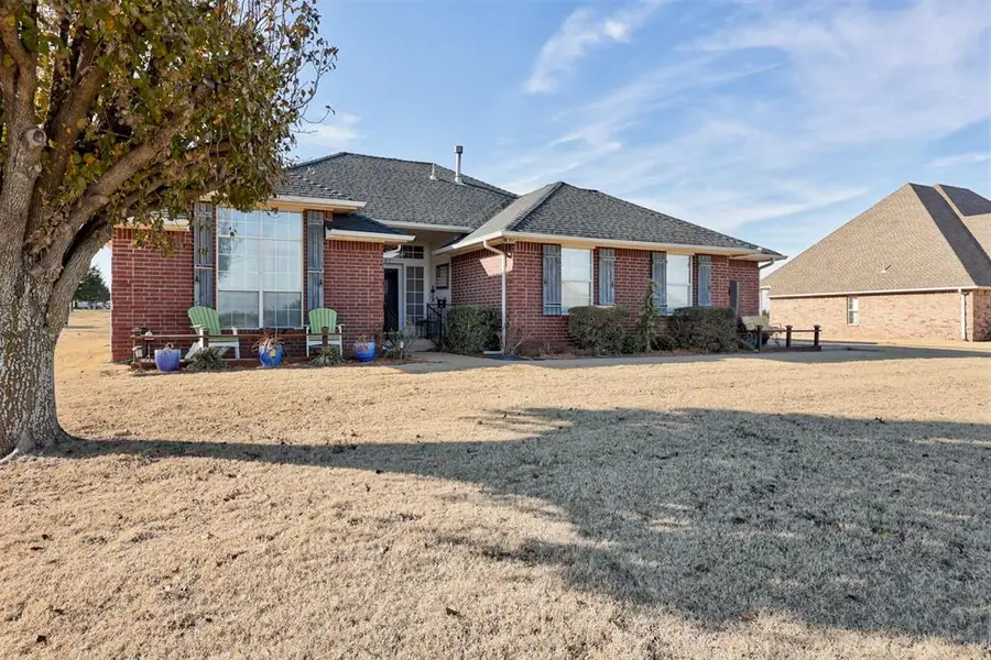 507 N Hogan Avenue, Guthrie, OK 73044 - Image #3