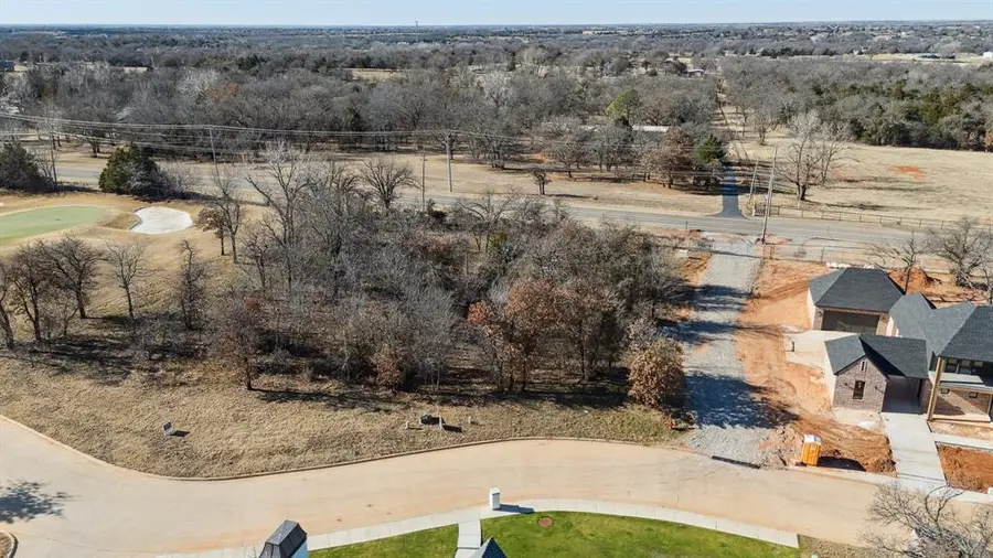 6101 Canopy Lane, Edmond, OK 73025 - #3
