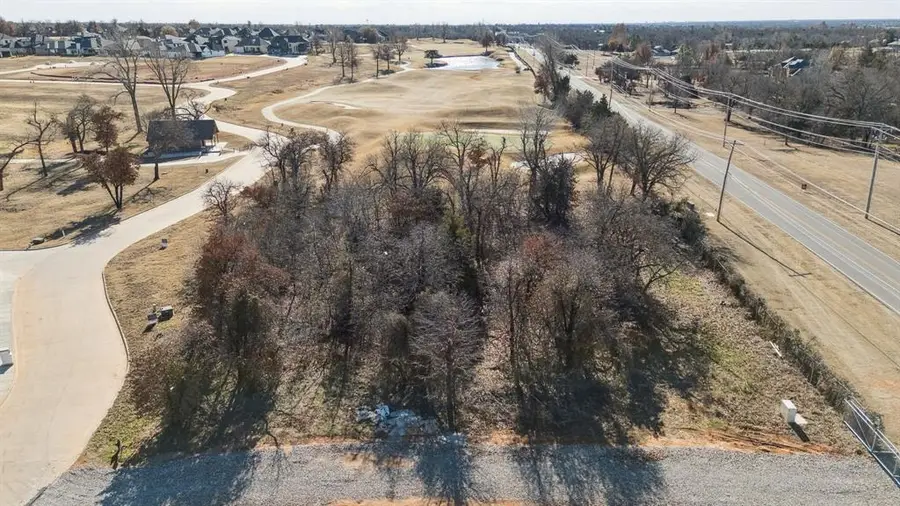 6133 Canopy Lane, Edmond, OK 73025 - Image #3