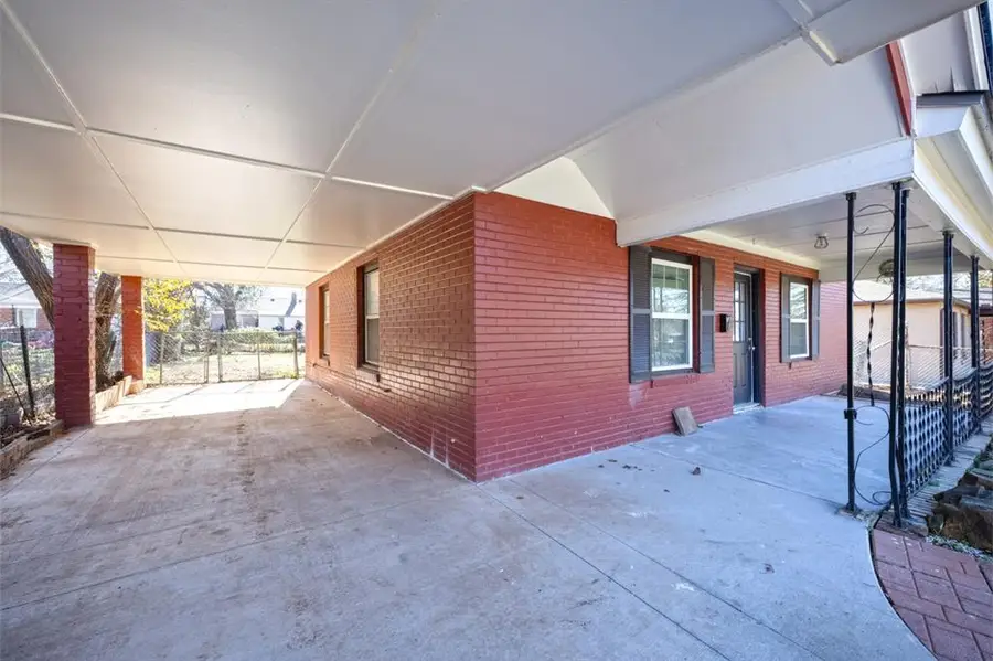 508 E Curtis Drive, Midwest City, OK 73110 - Image #2