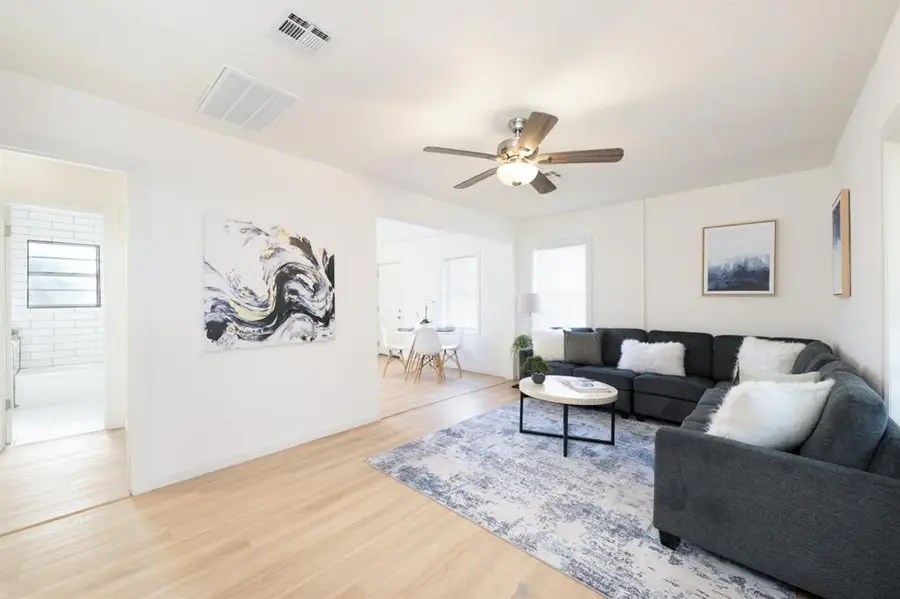 508 E Curtis Drive, Midwest City, OK 73110 - Image #3