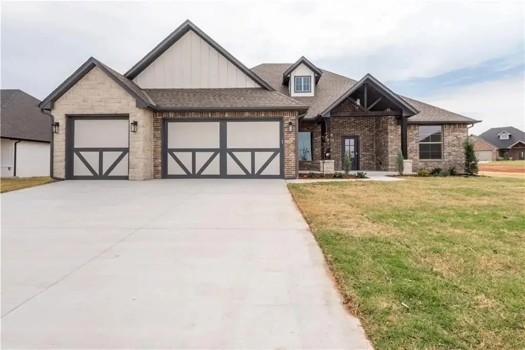 1124 Colonial Avenue, Tuttle, OK 73089 - Image #1