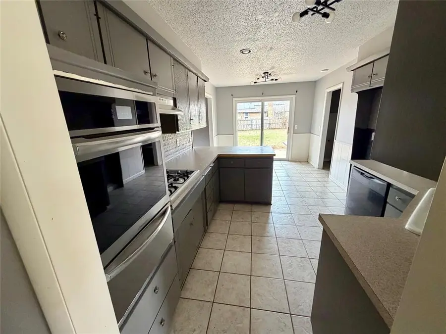 3121 Meadow Lane, Edmond, OK 73013 - Image #3