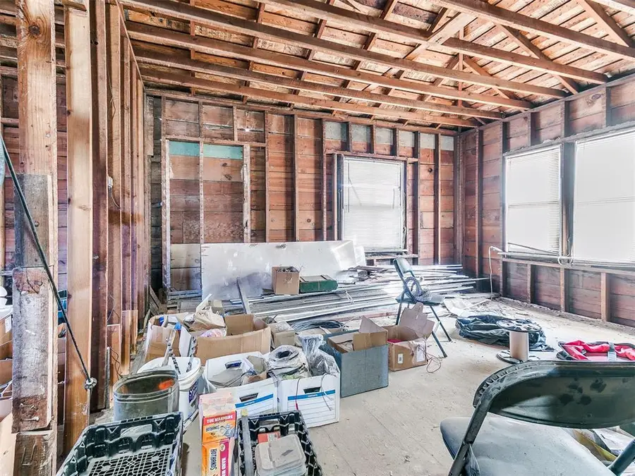 4801 N Peniel Avenue, Bethany, OK 73008 - Image #3