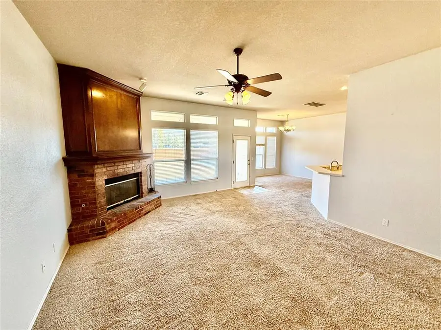 18204 Willow Oak Lane, Edmond, OK 73012 - Image #3