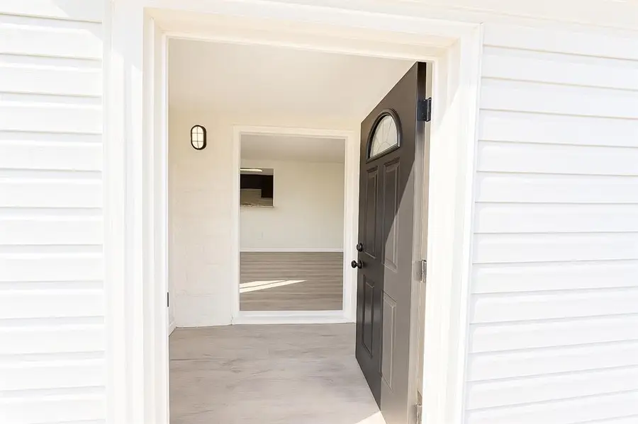 1717 Lariet Lane, Del City, OK 73115 - Image #2