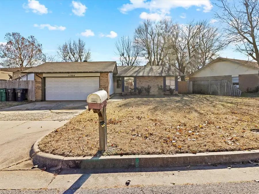 11904 O Casey Street, Yukon, OK 73099 - Image #2