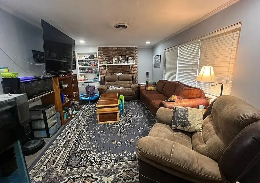 5600 NW 59th Street, Warr Acres, OK 73122 - Image #2