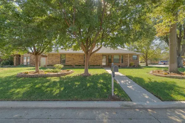 8324 NW 118th Street, Oklahoma City, OK 73162