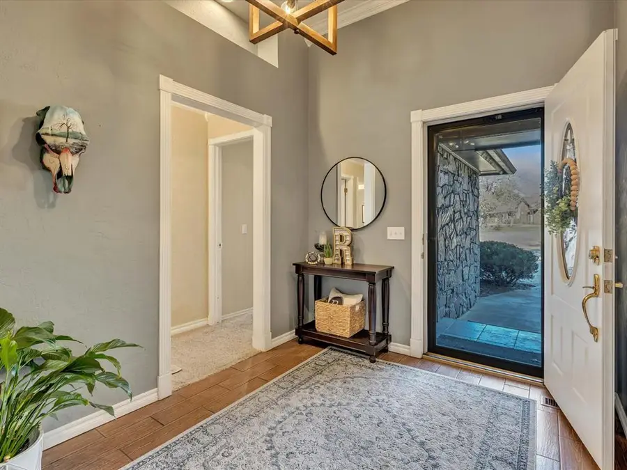 2100 Aspen Way, Guthrie, OK 73044 - Image #3