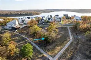 103 Ridgeline Road, Carlton Landing, OK 74432
