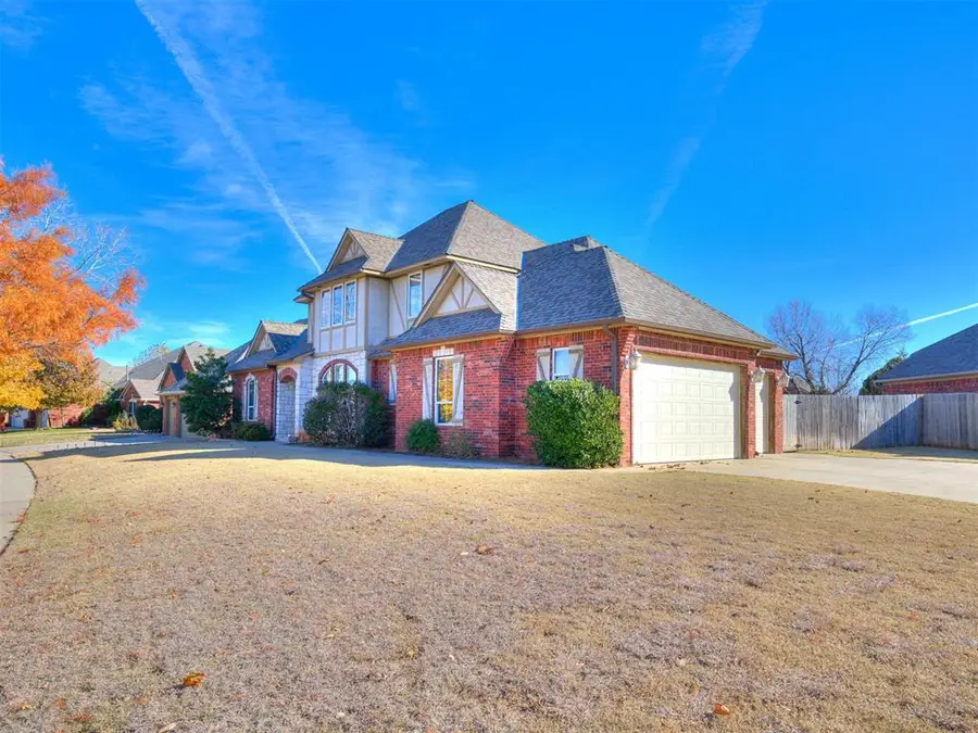 3832 Carrington Lane, Norman, OK 73072 - Image #2
