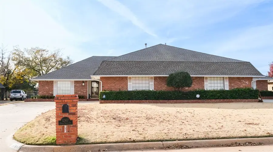 12417 Green Valley Drive, Oklahoma City, OK 73120 - Image #2